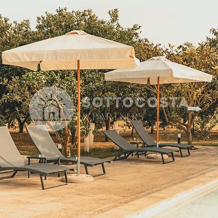 קאבאלינו די לצ'ה Masseria Le Menze מראה חיצוני תמונה